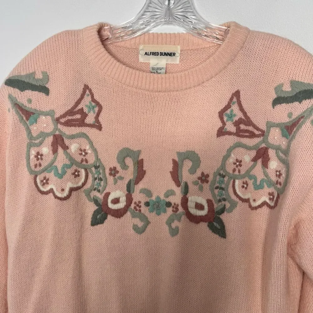 Vintage Alfred Dunner sweater with embroidery size large